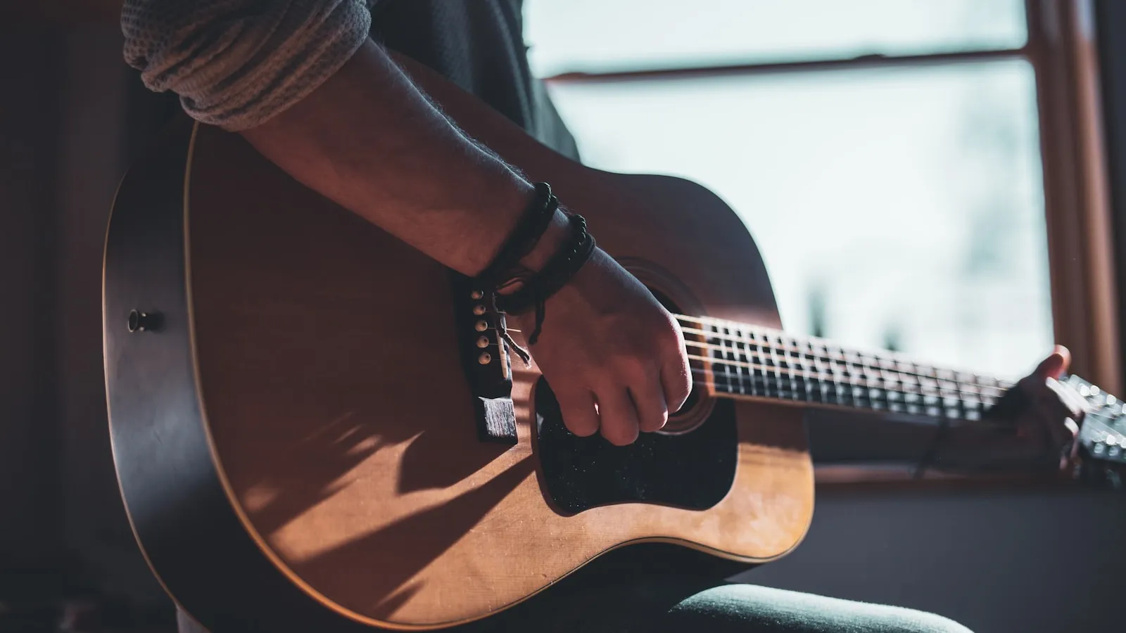 How to Learn Guitar: A Beginner's Guide That Skips the Fluff